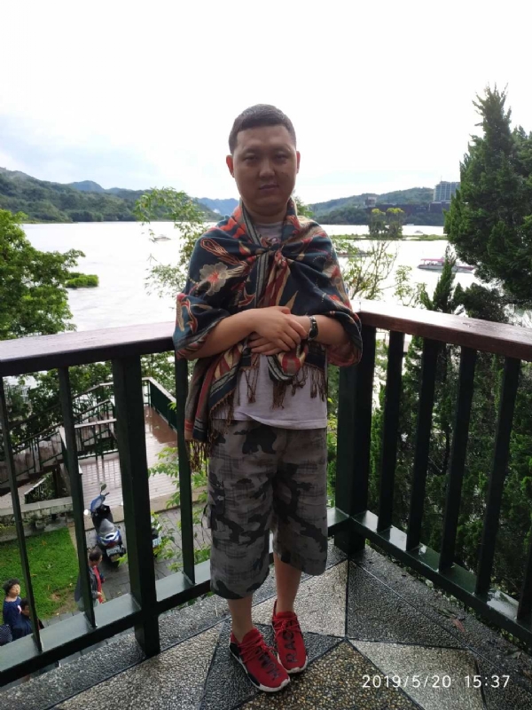 爱情里的俩个人的第一张照片--寿宁相亲网