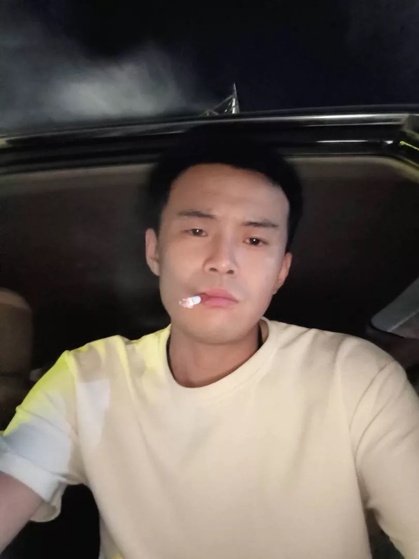 爱睡觉的土拨鼠的第一张照片--寿宁相亲网