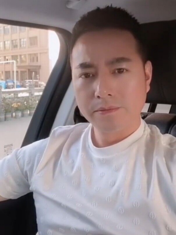 勿忘初心的第一张照片--寿宁相亲网