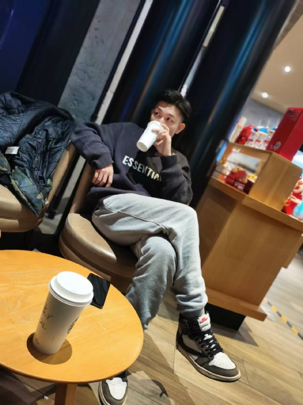LAZY的第一张照片--寿宁相亲网