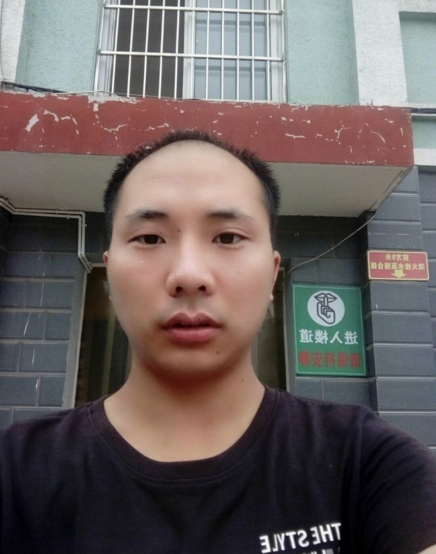 亮亮的第一张照片--寿宁相亲网