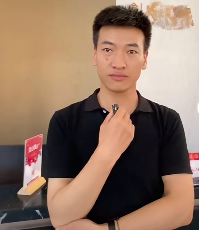 一杯梁白开的第一张照片--寿宁相亲网