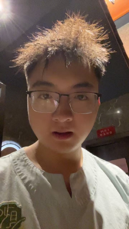 成熟稳重的男士的第一张照片--寿宁相亲网
