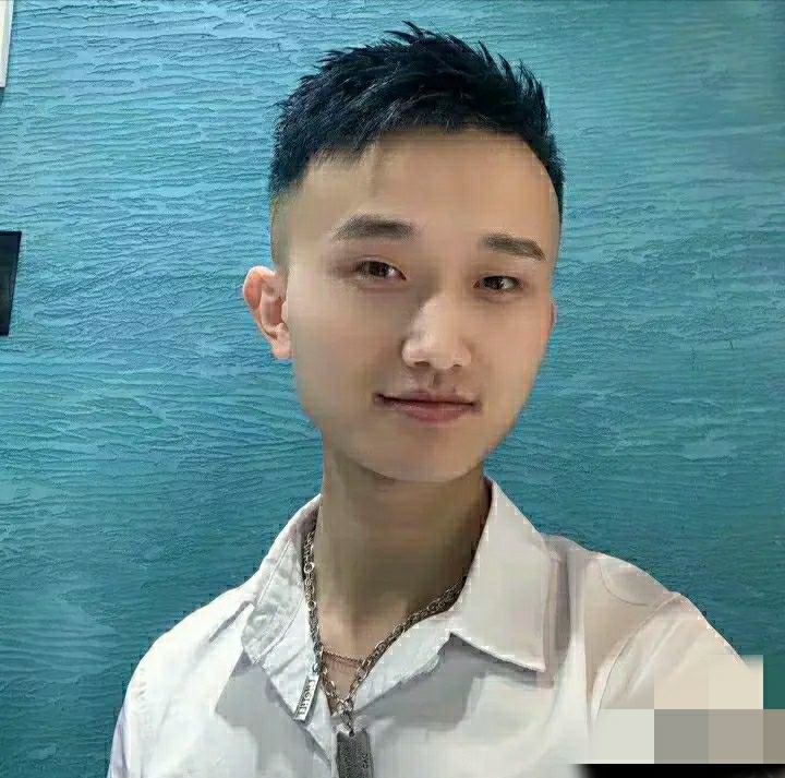 小哥哥的第一张照片--寿宁相亲网