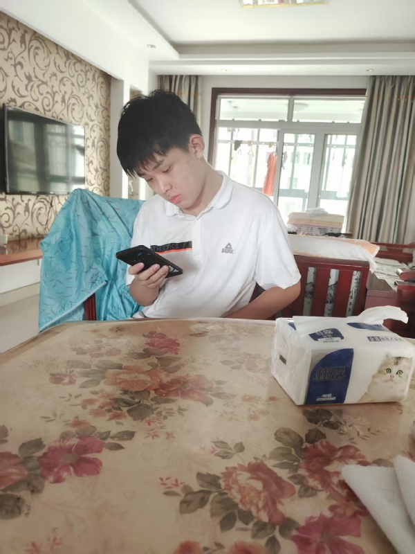 铁在烧的第一张照片--寿宁相亲网